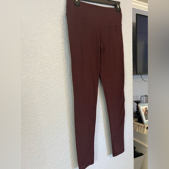 Victoria Secret | Victoria Sport | Knockout by VS | Maroon Leggings | Small - Picture 3 of 6